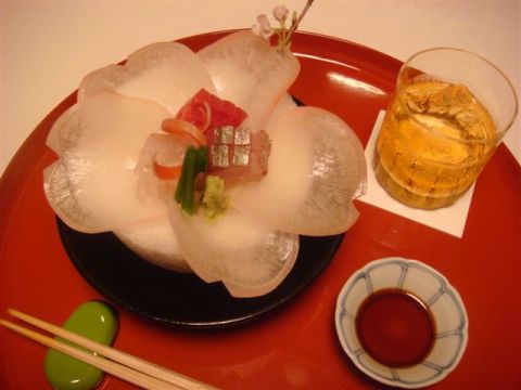 東京三星料亭濱田家的生魚片料理